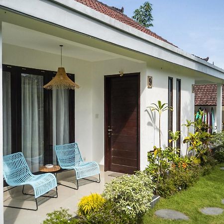 Shaka Clan Surf Hotel Canggu  Bagian luar foto